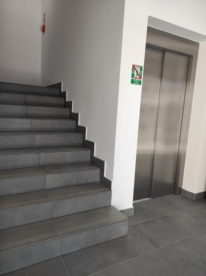 Apartament Matejki 17 - Insel Apartamenty ชวีโนวิชแจ ภายนอก รูปภาพ