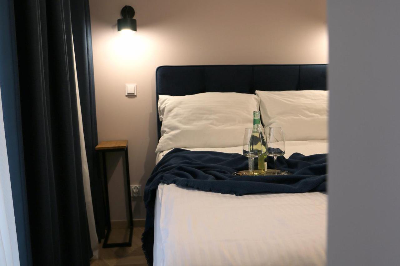 Apartament Matejki 17 - Insel Apartamenty ชวีโนวิชแจ ภายนอก รูปภาพ